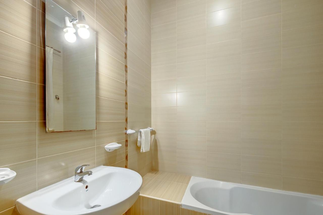 Modern 2 Bedroom Maisonette In Central Sliema Esterno foto
